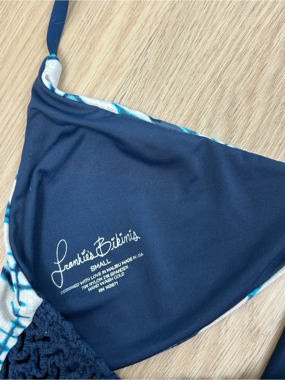 Frankie's Bikinis Malia Top in Shibori Print S